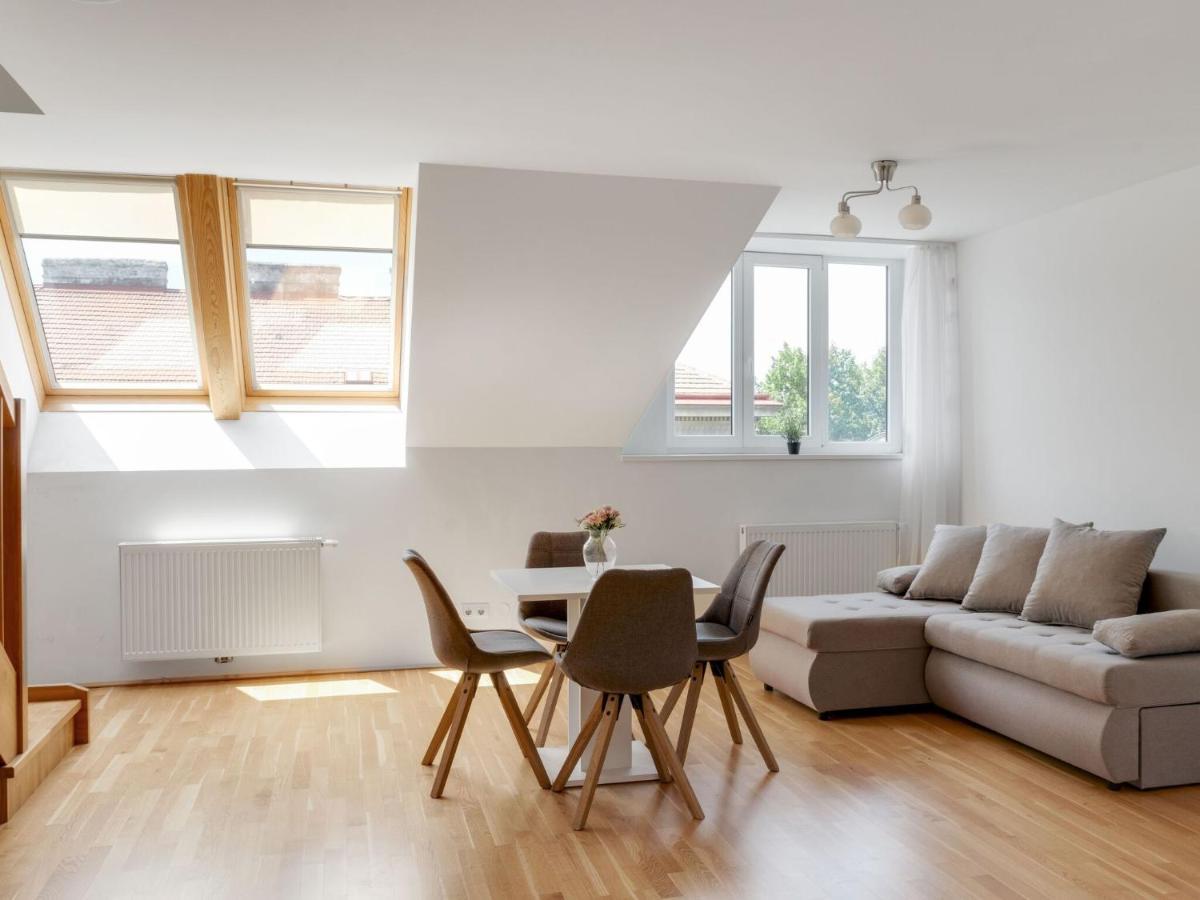 Elegant Apartment In Vienna With Patio Luaran gambar