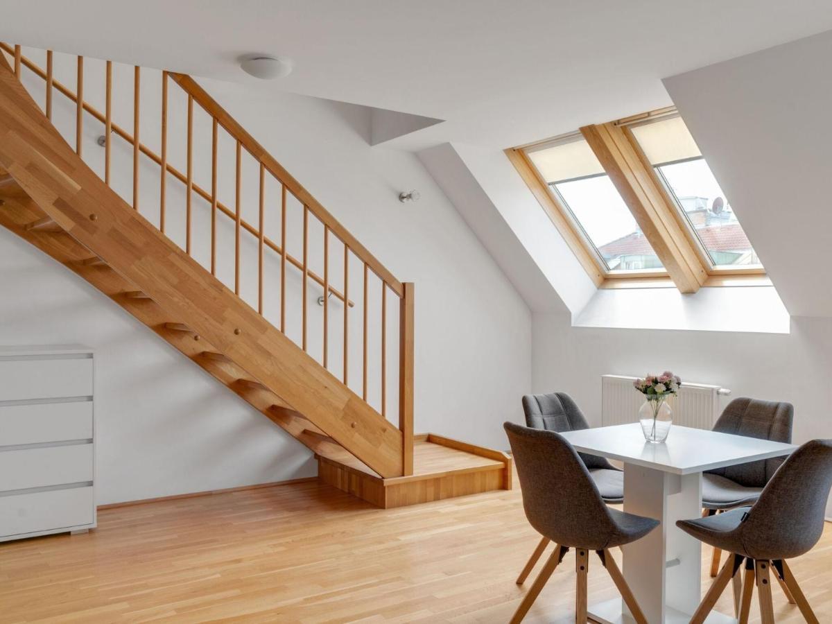 Elegant Apartment In Vienna With Patio Luaran gambar